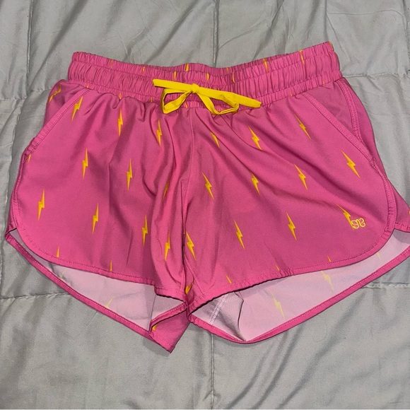 EUC Women’s Albion Sprinter Shorts Size Small - Picture 1 of 4
